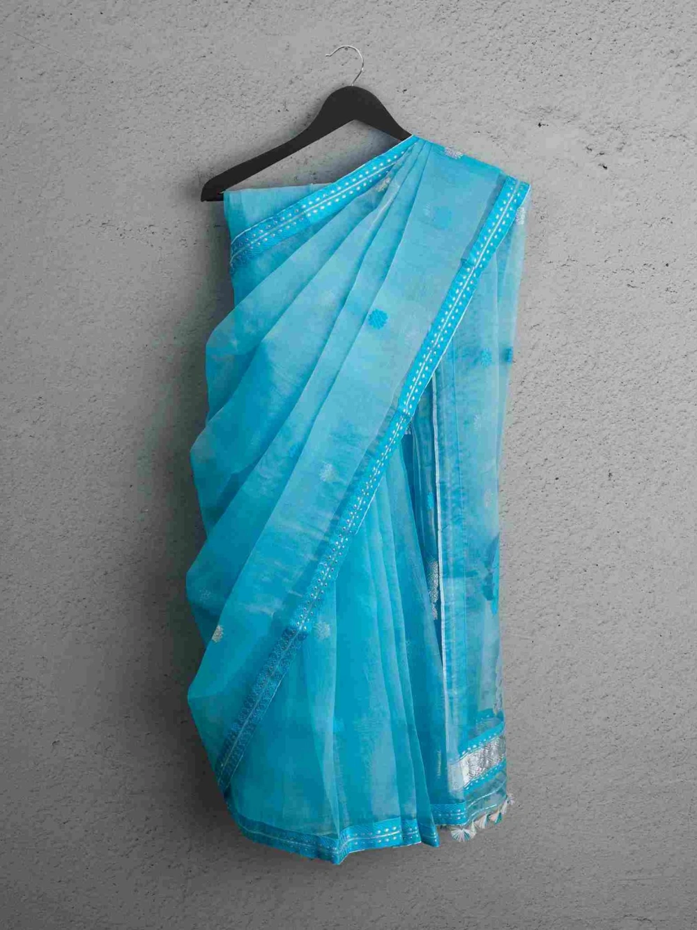 Raw Nuni Silk Saree – Ice Petal