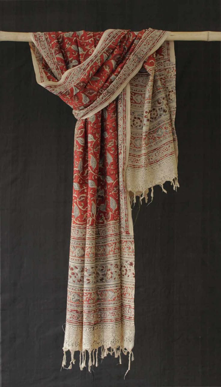 Assamese Stole Craftsmanship 2